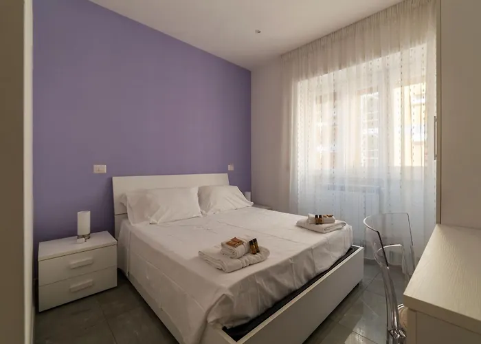 Joivy Delightful 3-bed Flat With Balcony * Rom