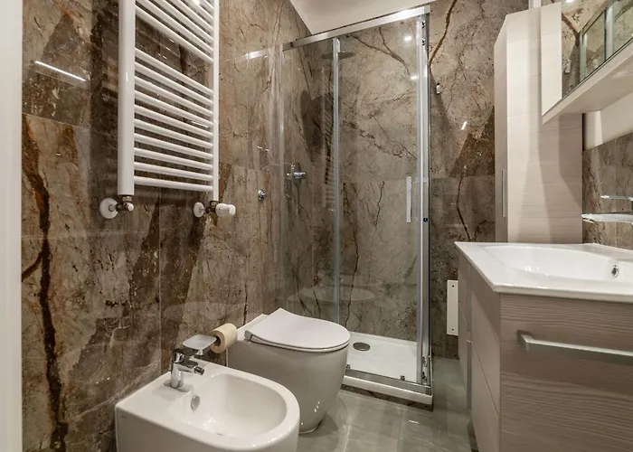 Joivy Delightful 3-bed Flat With Balcony